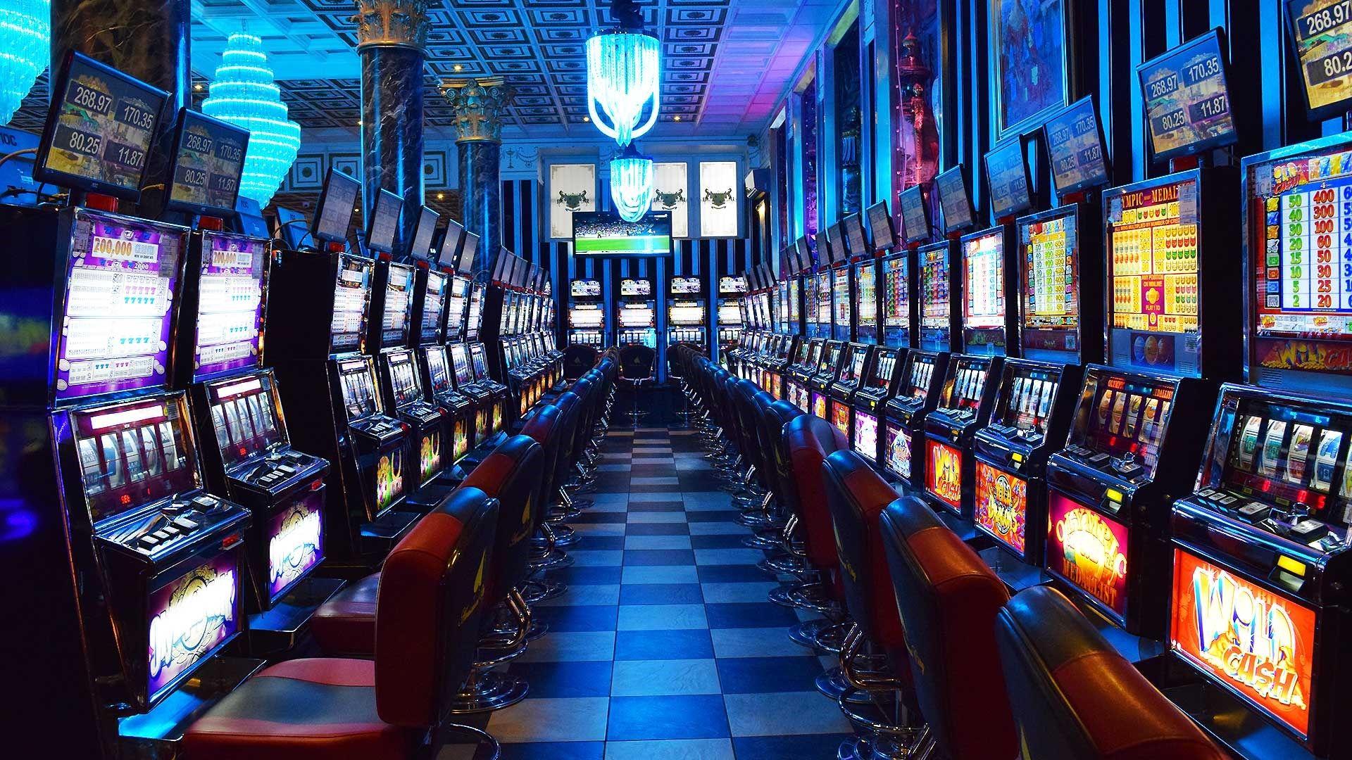 Slot Makinesi Rollyeleri: Güçlü Hanelerin Hikayesi
